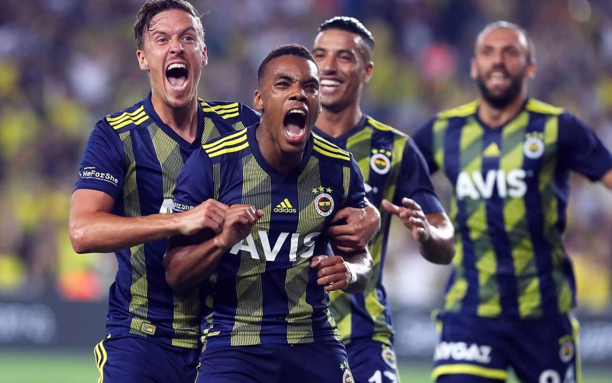 Fenerbahçe Garry Rodrigues\'in ardından Nabil Dirar\'la da yollarını ayıracak