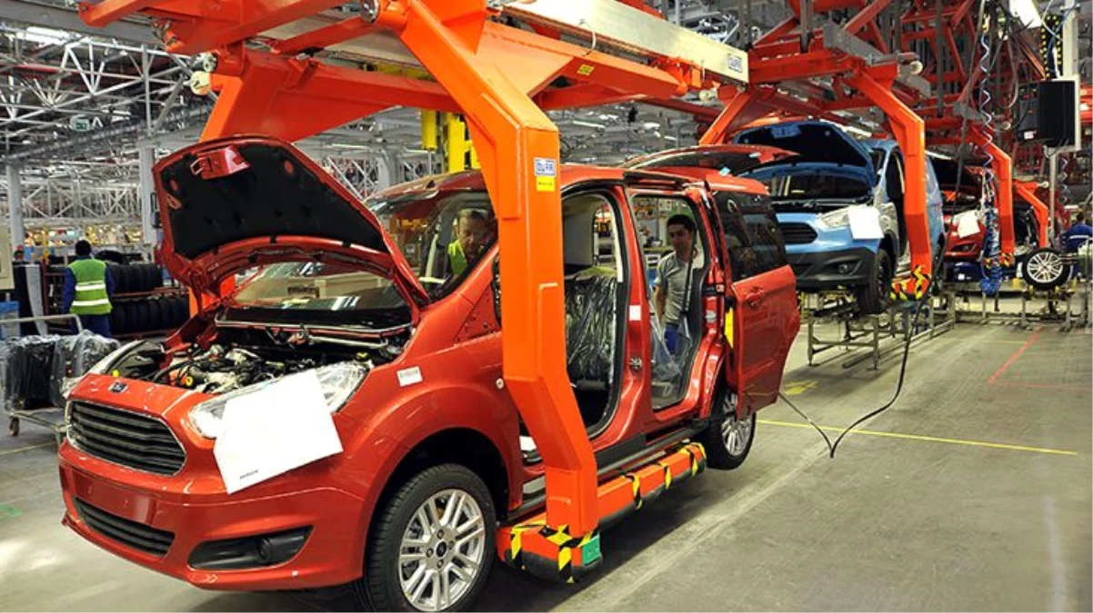 Ford ve Volkswagen tercihini Türkiye\'den yana kullandı: Kocaeli\'ye 800 milyon euroluk yatırım yapacaklar