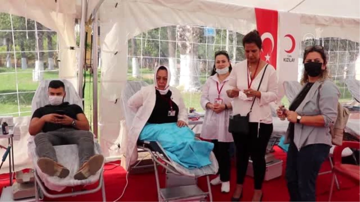 "Adana\'m Sana İhtiyacımız Var" sloganıyla kan bağışı kampanyası düzenlendi