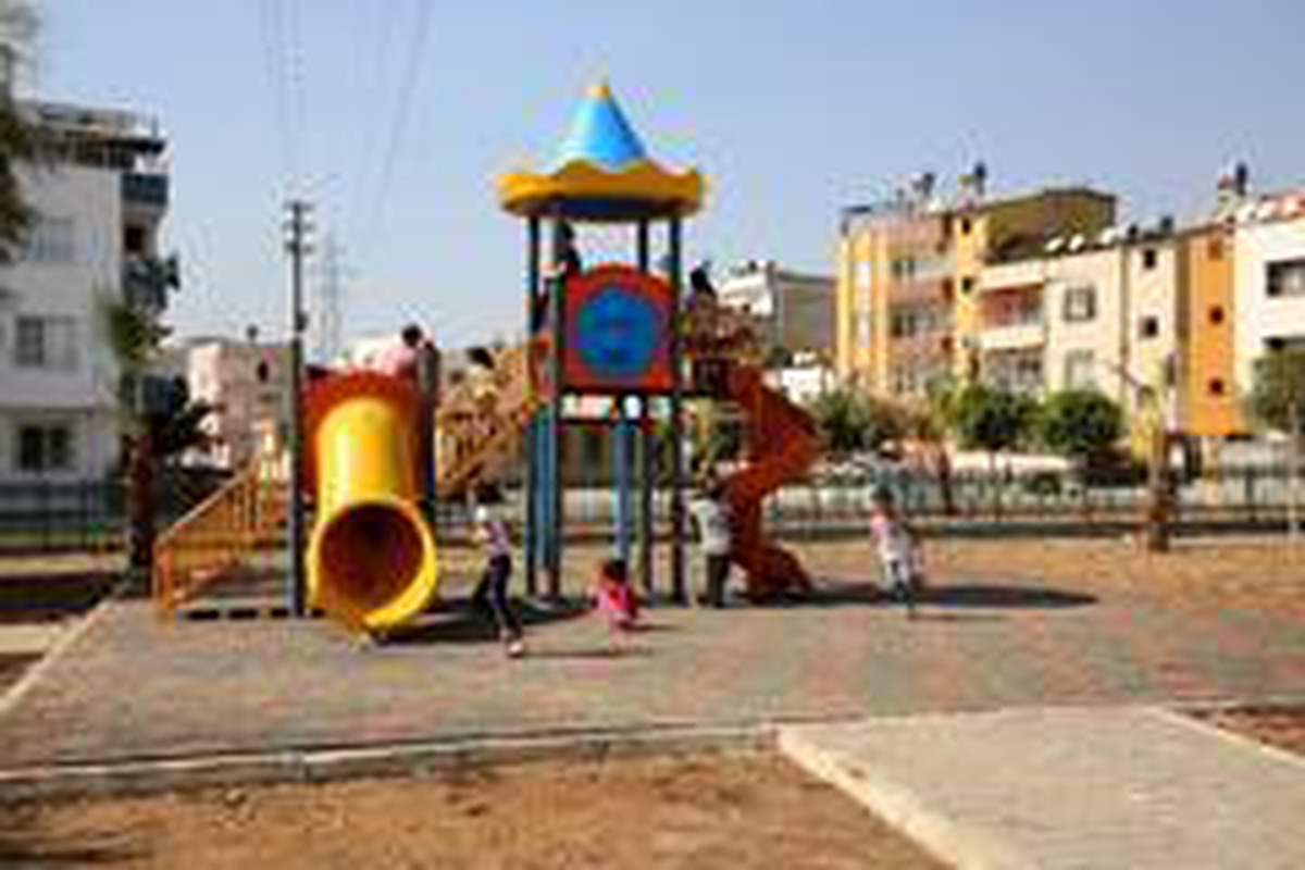 Akdeniz Belediyesi\'nden mahallelere yeni park