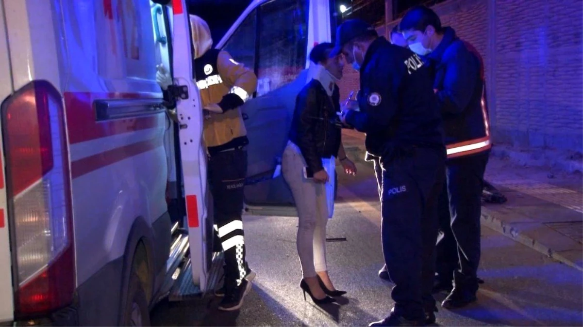 Ankara\'da 2 araç kafa kafaya çarpıştı: 1\'i ağır 5 yaralı