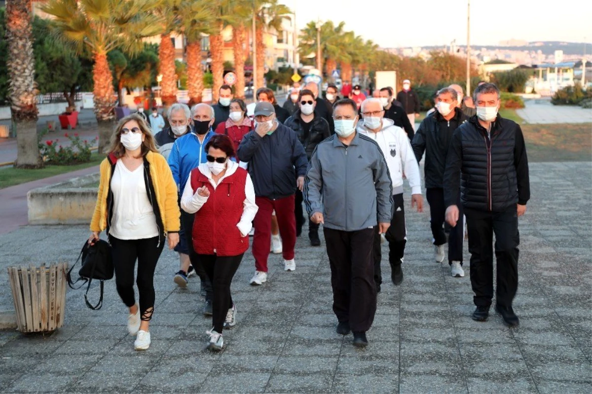 Başkan Deveci kent sakinleriyle birlikte sağlık için 10 bin adım attı