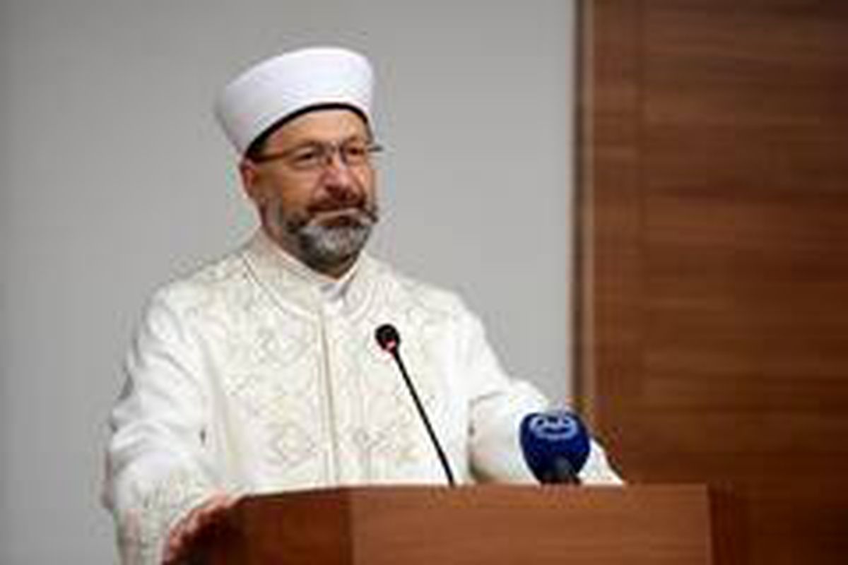 Ali Erbaş: "İyiliğin de huzurun da teminatı olmamız gerekiyor"