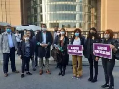 Avcılar'da eşini öldürdüğü iddia edilen sanığa ağırlaştırılmış müebbet talebi Avcılar'da eşini öldürdüğü iddia edilen sanığa ağırlaştırılmış müebbet talebi