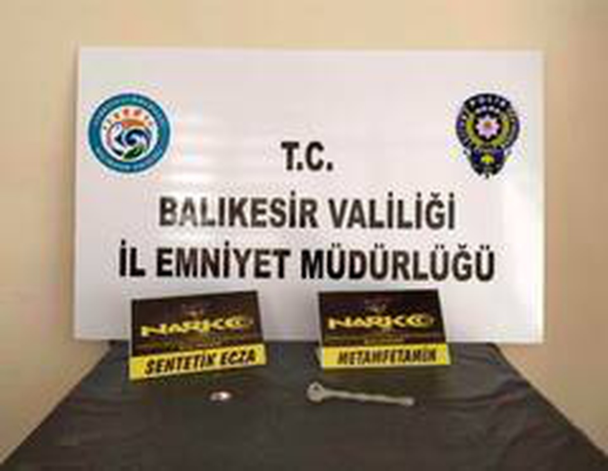 Polisten uyuşturucu operasyonunda 10 şüpheli şahsı yakaladı