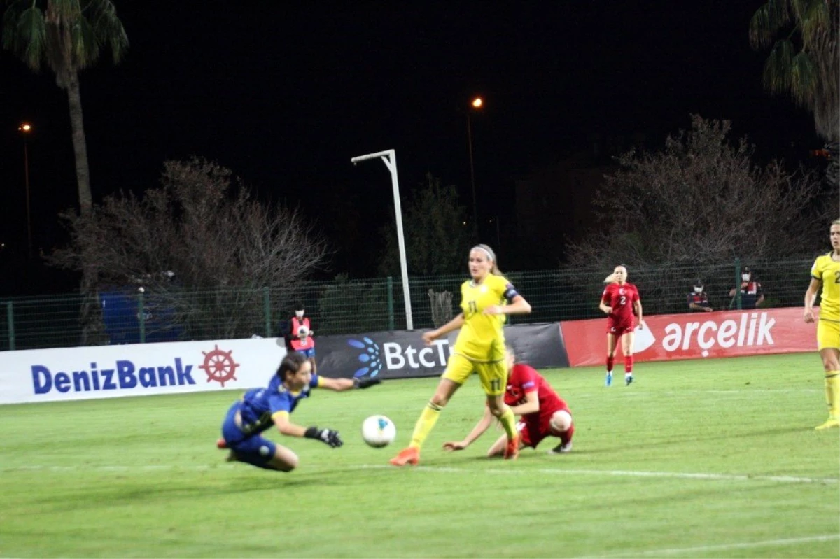 UEFA Kadınlar Avrupa Şampiyonası: Türkiye: 0 - Kosova: 0