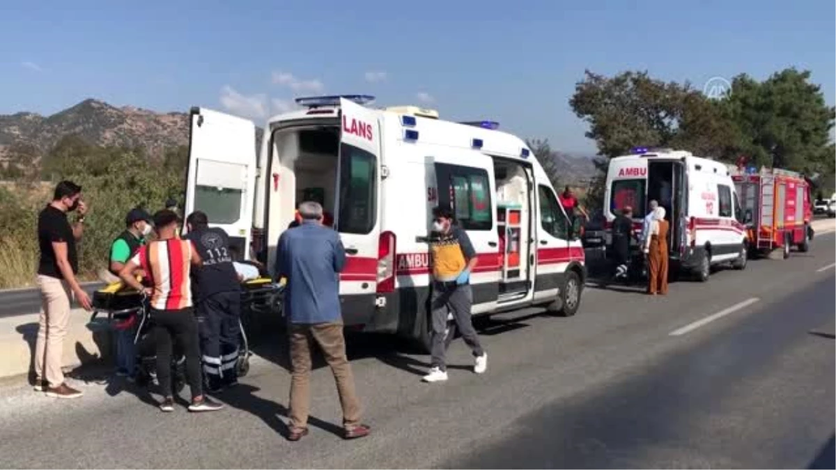 Yolcu minibüsü devrildi: 5 yaralı