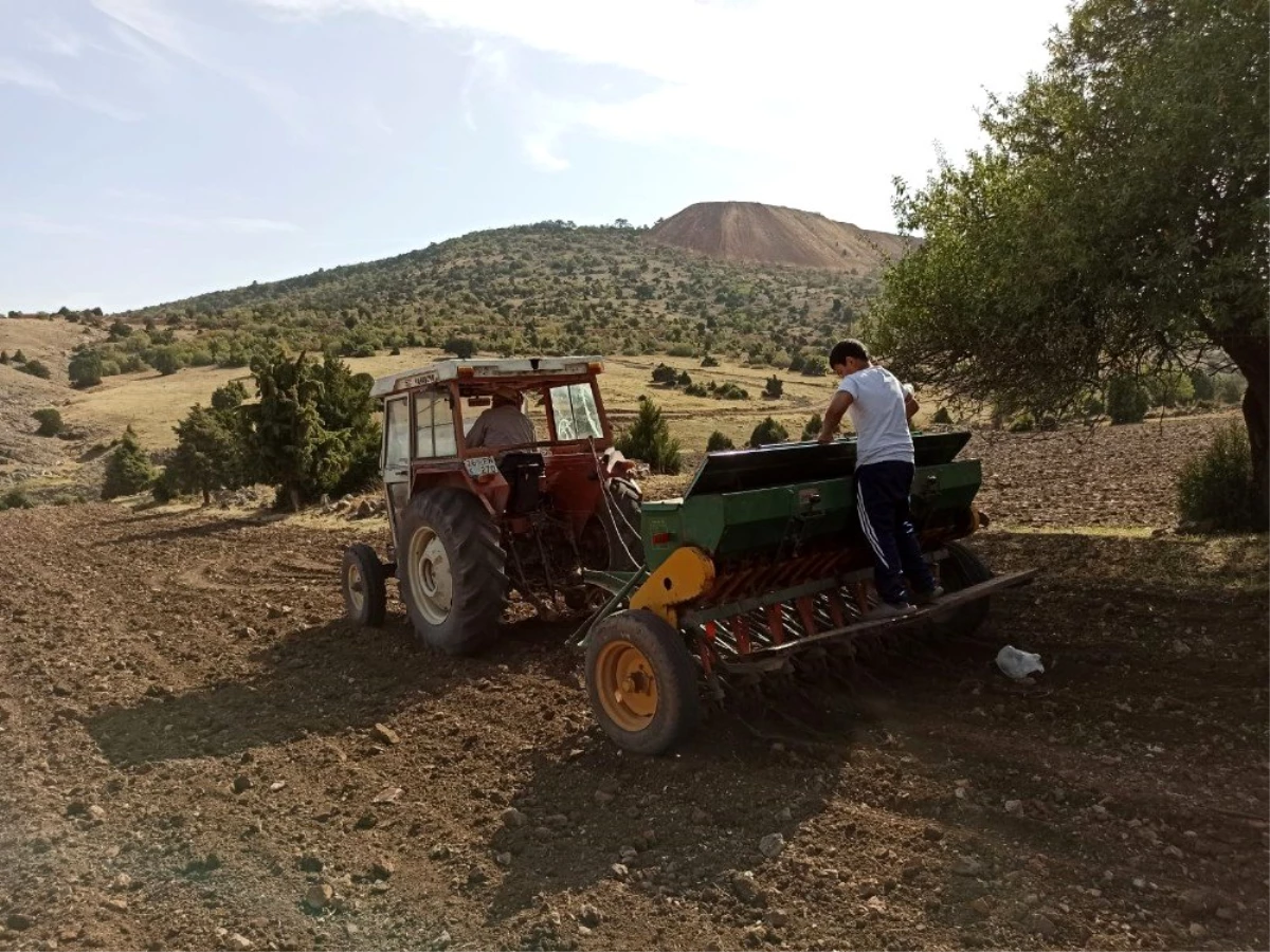 Zorluklara rağmen Anadolu\'da sonbahar ekiminin telaşı başladı