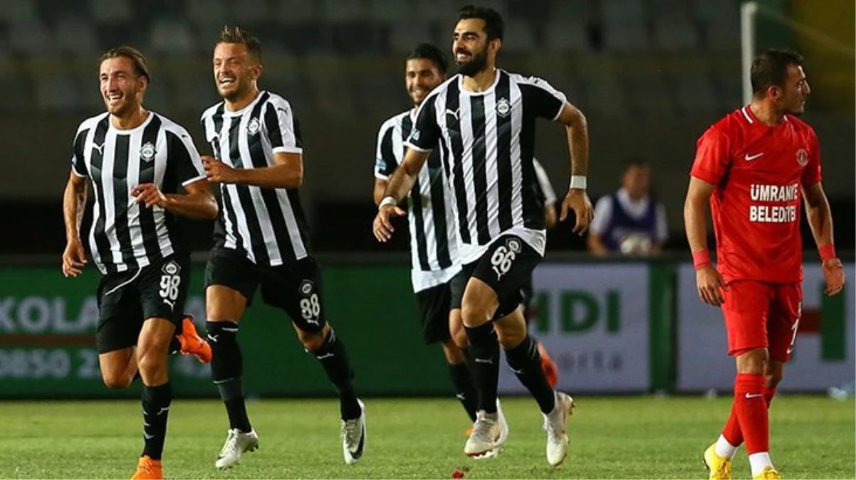 24\'ü futbolcu 34 korona vakası tespit edilen İzmir ekibi Altay\'ın maçı ertelendi