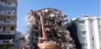 9 katlı boş binada çökmeden önce yapılan çalışmaların görüntüsü ortaya çıktı