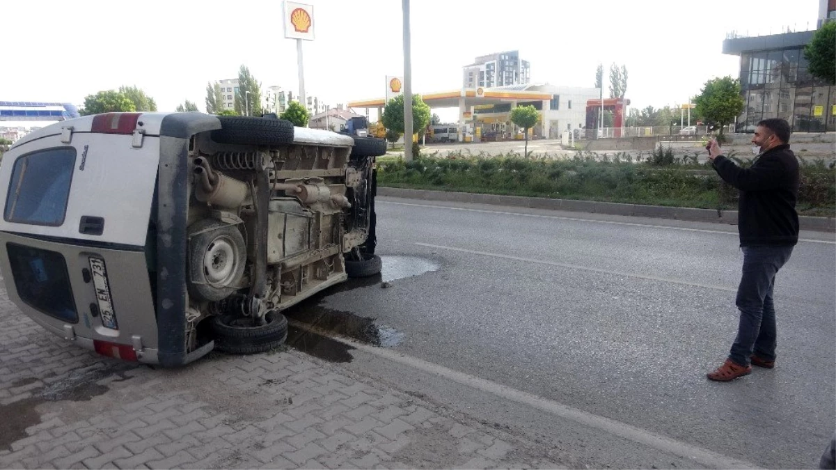 Kaza yapan araçtan burnu bile kanamadan çıktı