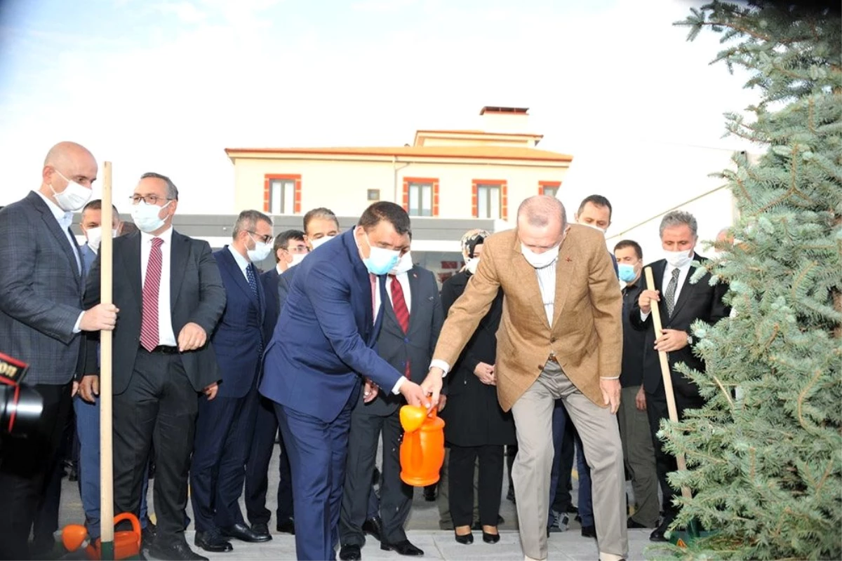 Cumhurbaşkanı Erdoğan, toplu açılış törenine katıldı (2)