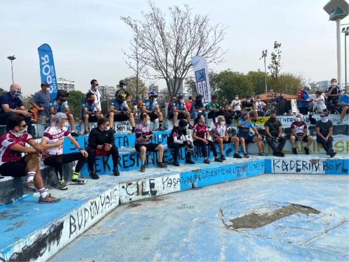 Kadıköy\'de bisikletli ölümlerine karşı eylem