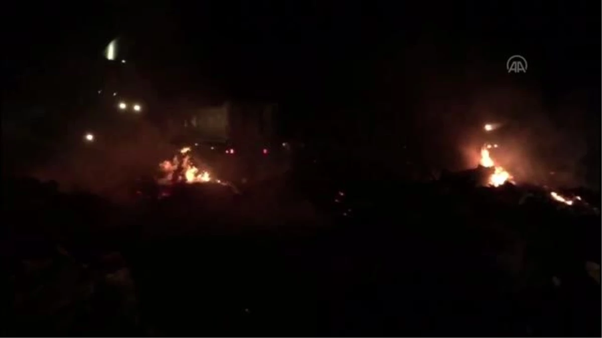 Son dakika haberi! Bolu\'da bir köy evinde çıkan ve çevredeki evlere de sıçrayan yangın söndürüldü