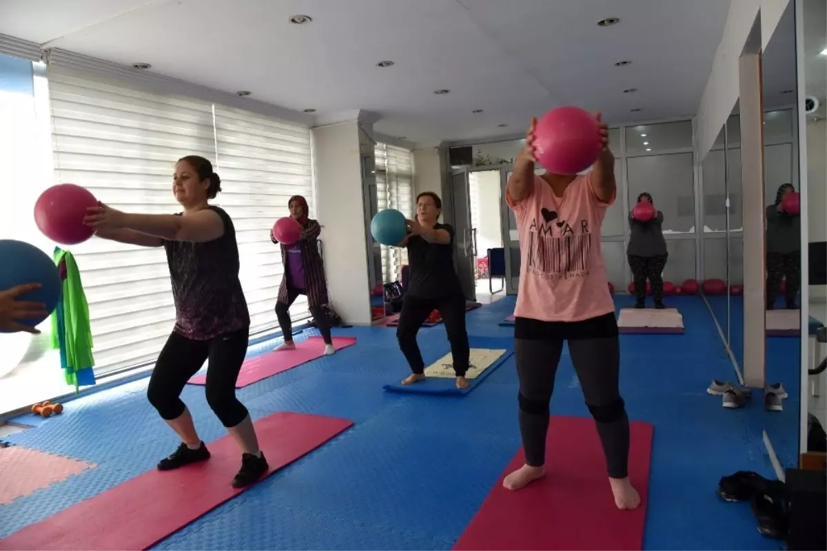 Sosyal mesafeli spora kadınlardan yoğun ilgi