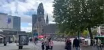 Almanya'da restoran ve kafe sahipleri salgının getirdiği belirsizlikten şikayet ediyor