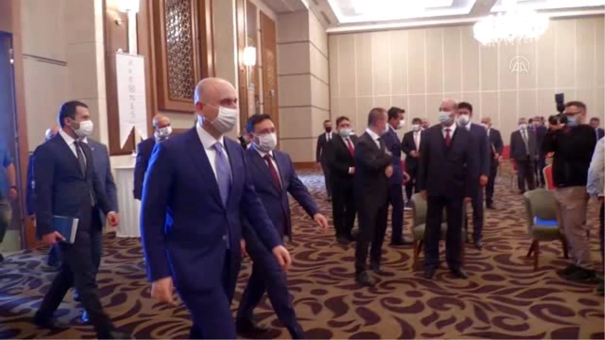 Son dakika haberi! Bakan Karaismailoğlu, belediye başkanları ve kurum amirleri ile bir araya geldi (2)