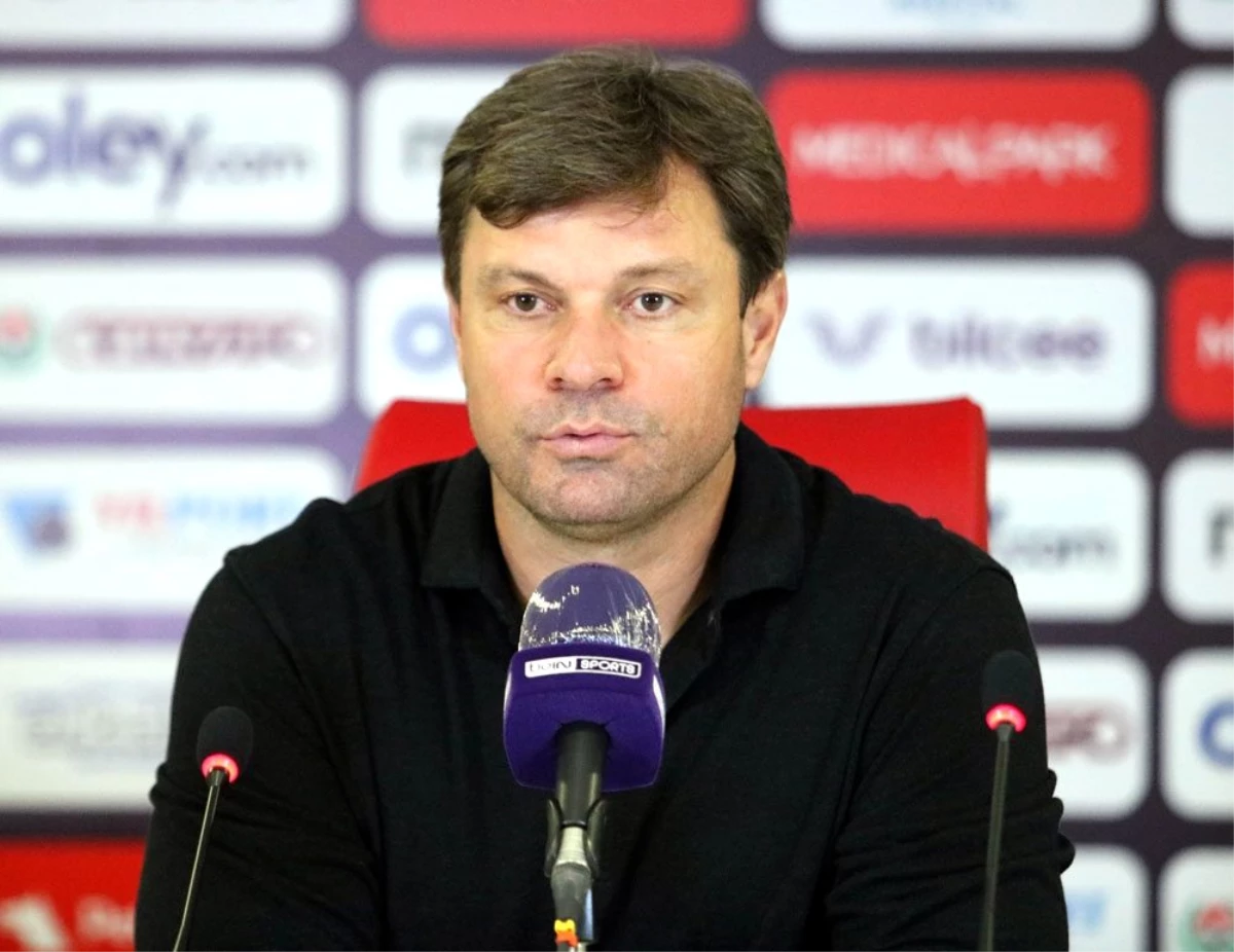 Son dakika spor: Samsunspor Teknik Direktörü Sağlam: "Kovid-19 nedeniyle her hafta yeni kadro yapmak zorunda kaldık"