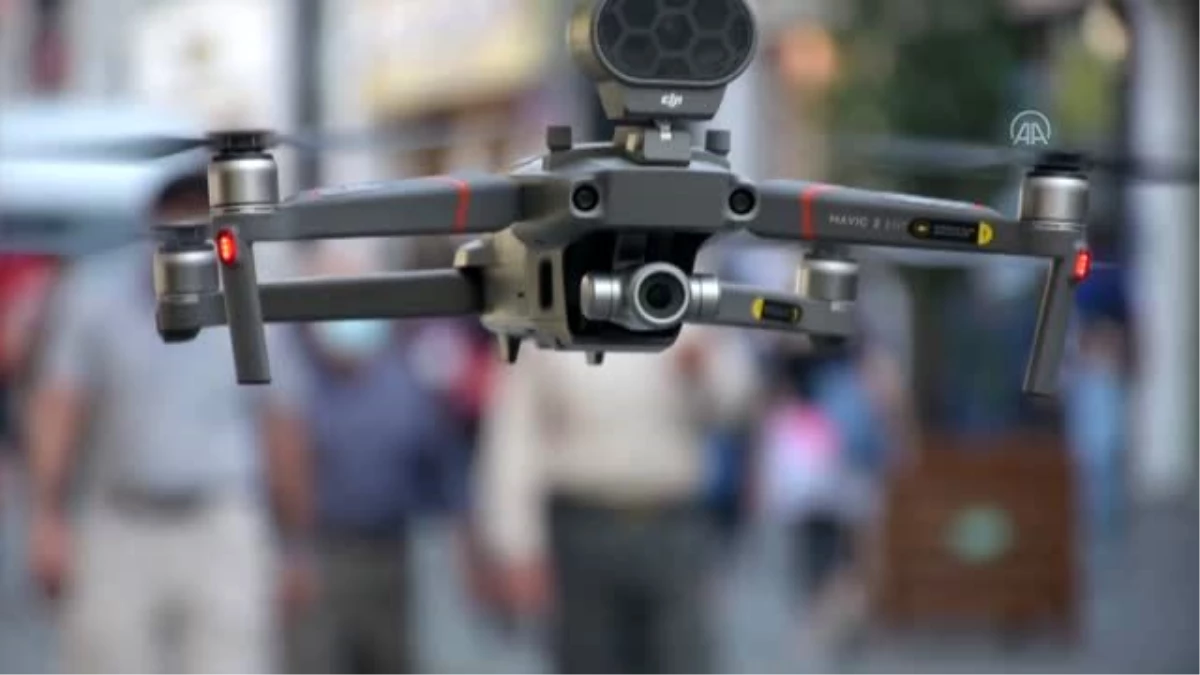 Taksim\'de drone destekli Kovid-19 denetimi