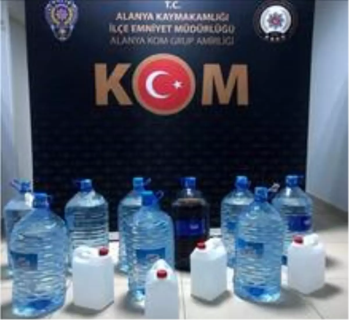 Antalya\'da 189 litre sahte içki ele geçirildi