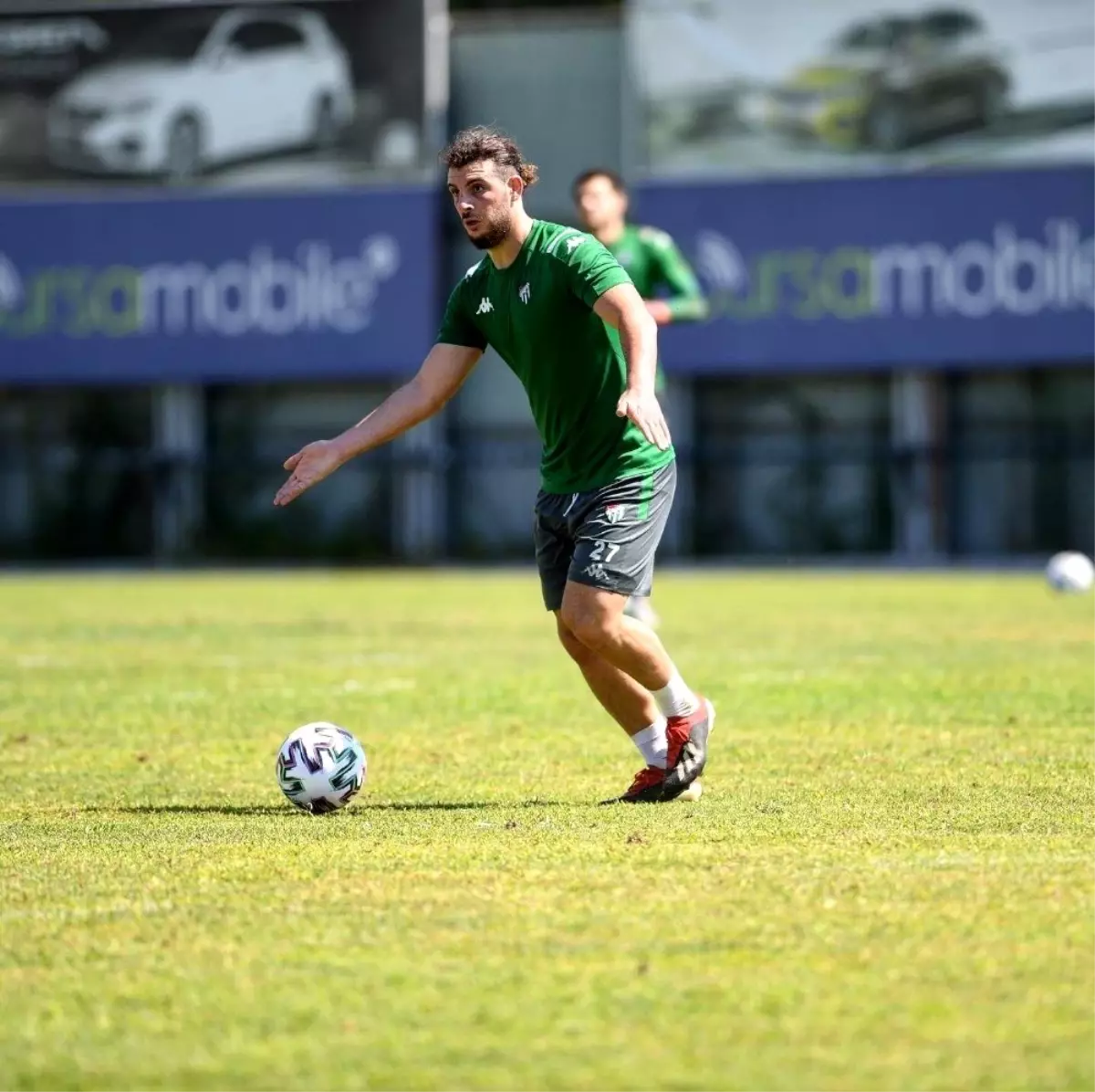 Bursaspor\'da Serdar Özkan ve Sedat Dursun tartışması