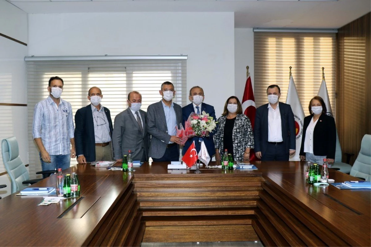 CHP Grup Başkanvekili Özel Manisa TSO\'yu ziyaret etti