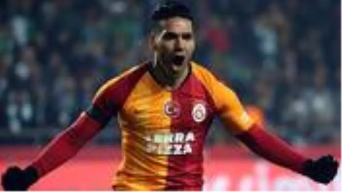 Didier Drogba\'yı yakalayan Falcao, eski G.Saraylı Elmander\'in gol sayısına ulaşmayı hedefliyor