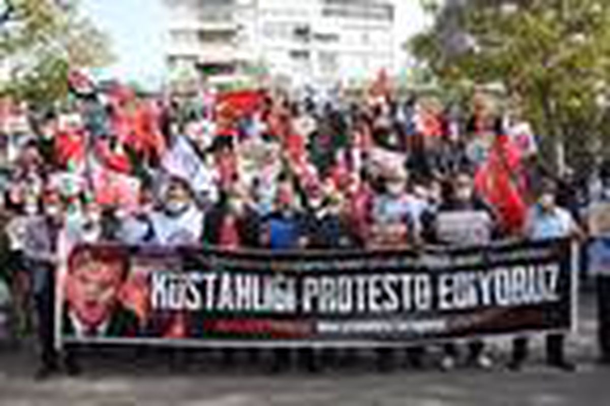 Eskişehir\'de Macron protestosu