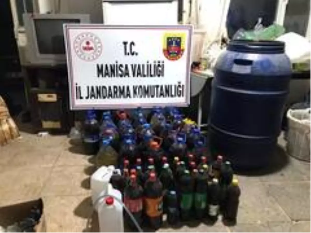 Manisa\'da 4 bin 200 litre sahte içki ele geçirildi