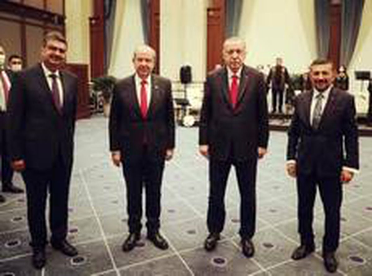 Son dakika... Milletvekili Erbaş, Erdoğan ve Tatar ile Cumhurbaşkanlığı Külliyesi\'nde