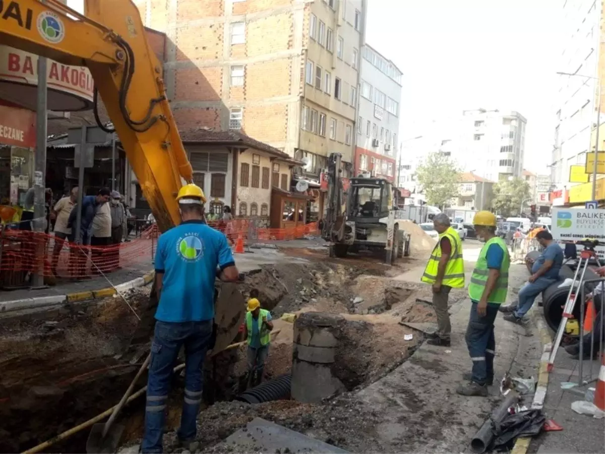 Zağnos Paşa Camisi etrafında su taşkınları önlenecek