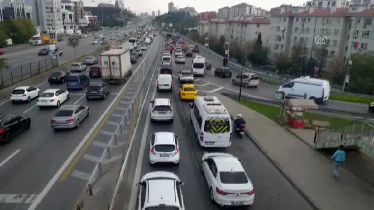 29 Ekim Cumhuriyet Bayramı tatili öncesi trafikte yoğunluk oluştu