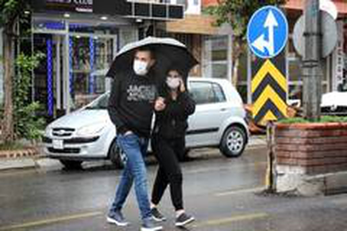 Aydın\'da beklenen yağış başladı