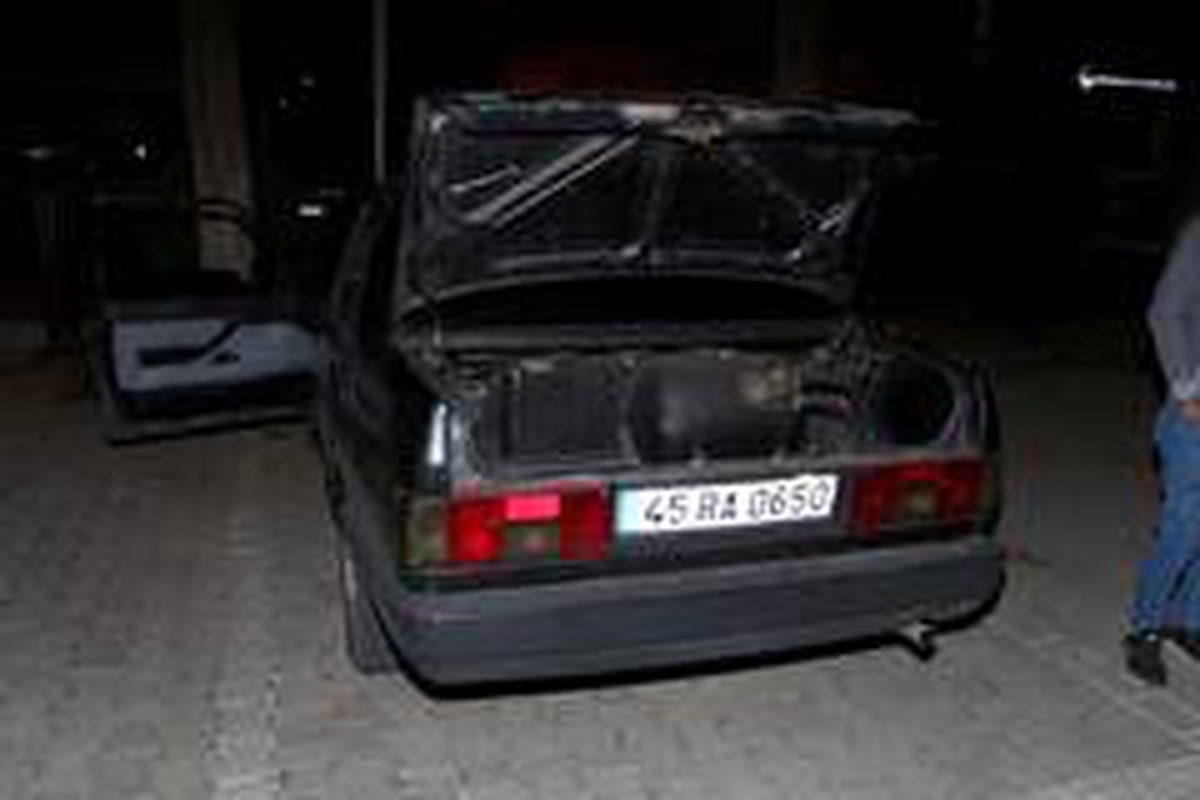 Çaldığı otomobille yakalanan hırsız tutuklandı