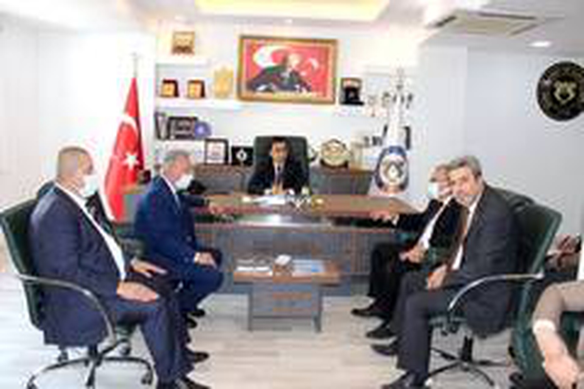 CHP\'li milletvekilleri, Cizre TSO Başkanı Sevinç ile görüştü