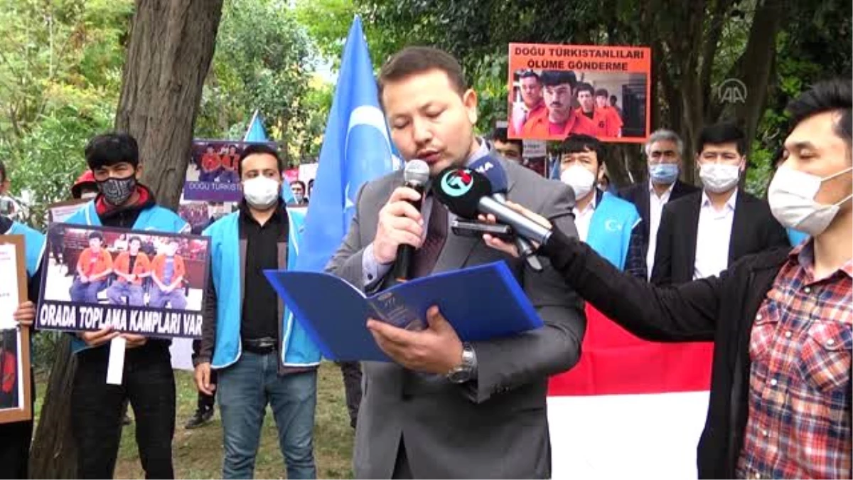 Endonezya\'da tutuklu üç Uygur Türkünün Çin\'e iade edildiği iddiaları
