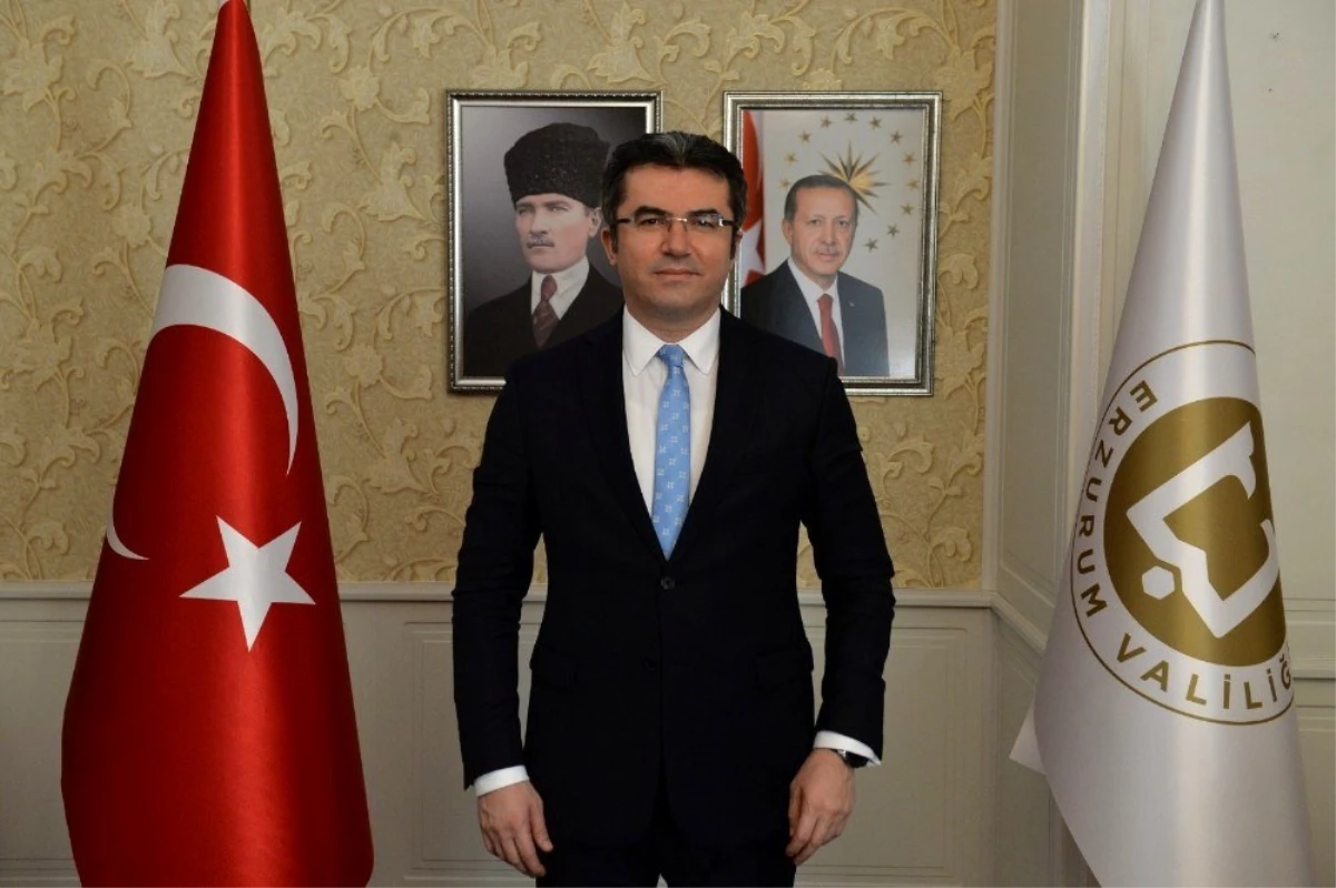 Erzurum Valisi Memiş\'ten Cumhuriyet Bayramı mesajı