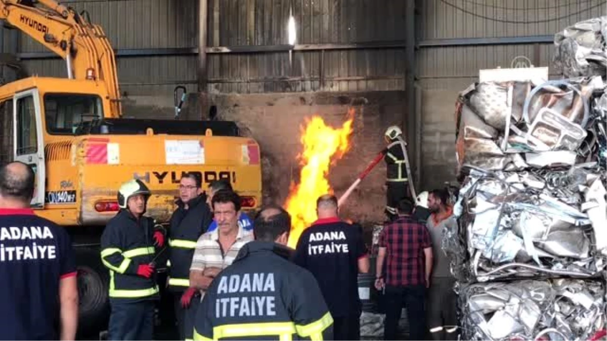 Son dakika haberi: Hurda çelik deposunda yangın