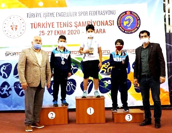 İşitme Engelliler Türkiye Tenis Şampiyonası sona erdi