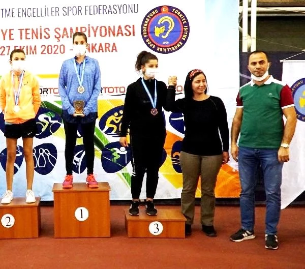 İşitme Engelliler Türkiye Tenis Şampiyonası sona erdi