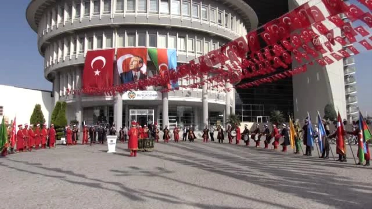 Malatya\'da Türkiye ve Azerbaycan bayraklı bisiklet turu düzenlendi