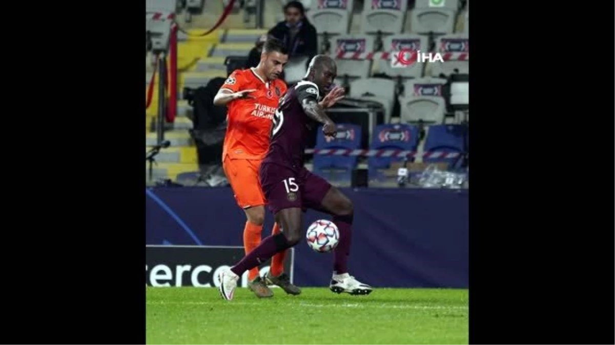 Medipol Başakşehir - Paris Saint-Germain maçından kareler -2-