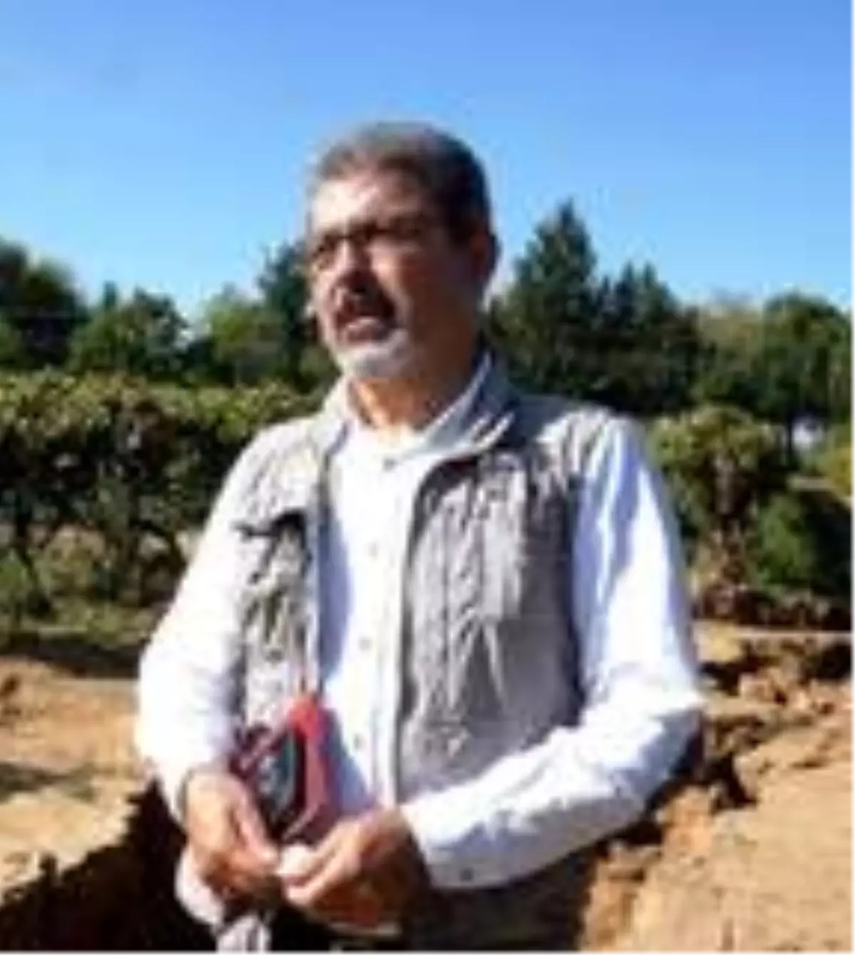 Bilim adamlarından Sarıgöl\'deki fay hattında inceleme