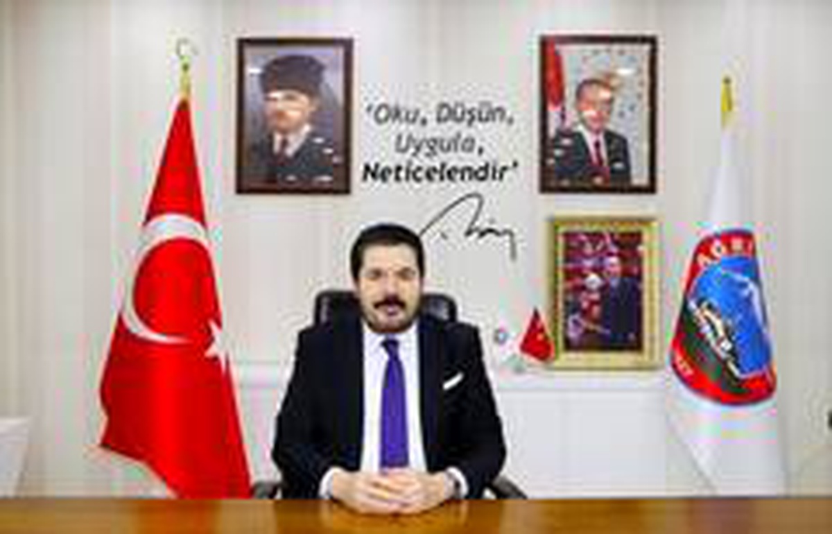 Başkan Sayan: "Cumhuriyet, milletimizin yeniden ayağa kalkmasının, şahlanışının timsalidir"