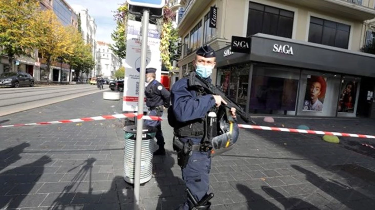 Nice\'teki bıçaklı saldırı sonrası Fransa\'da terörle mücadele planı "acil saldırı" seviyesine çıkarıldı