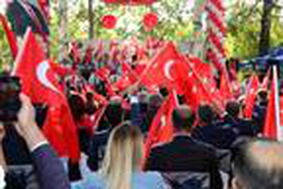 Gaziantep\'te 29 Ekim coşkuyla kutlandı