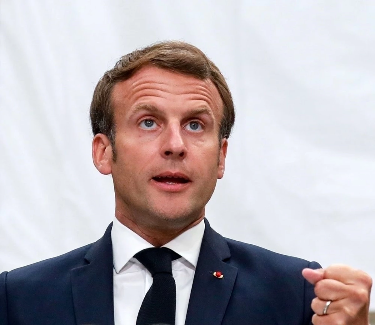 Macron: "Ülkede görev alan asker sayısı 3 binden 7 bine çıkarıldı"