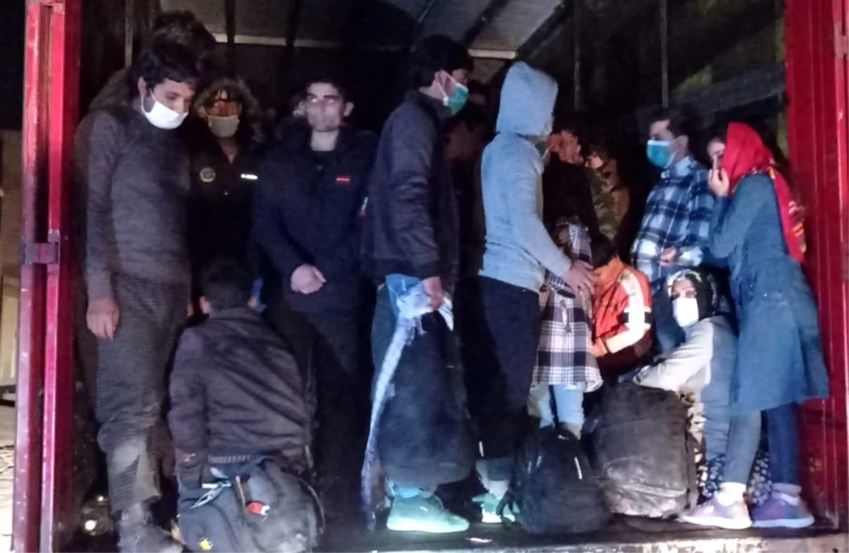 Son dakika haber! Tırla göçmen kaçakçılığı polise takıldı