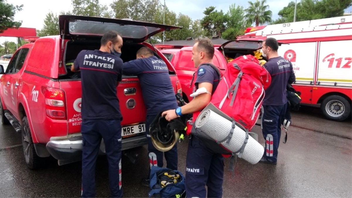 Antalya\'dan İzmir\'e arama kurtarma ekibi