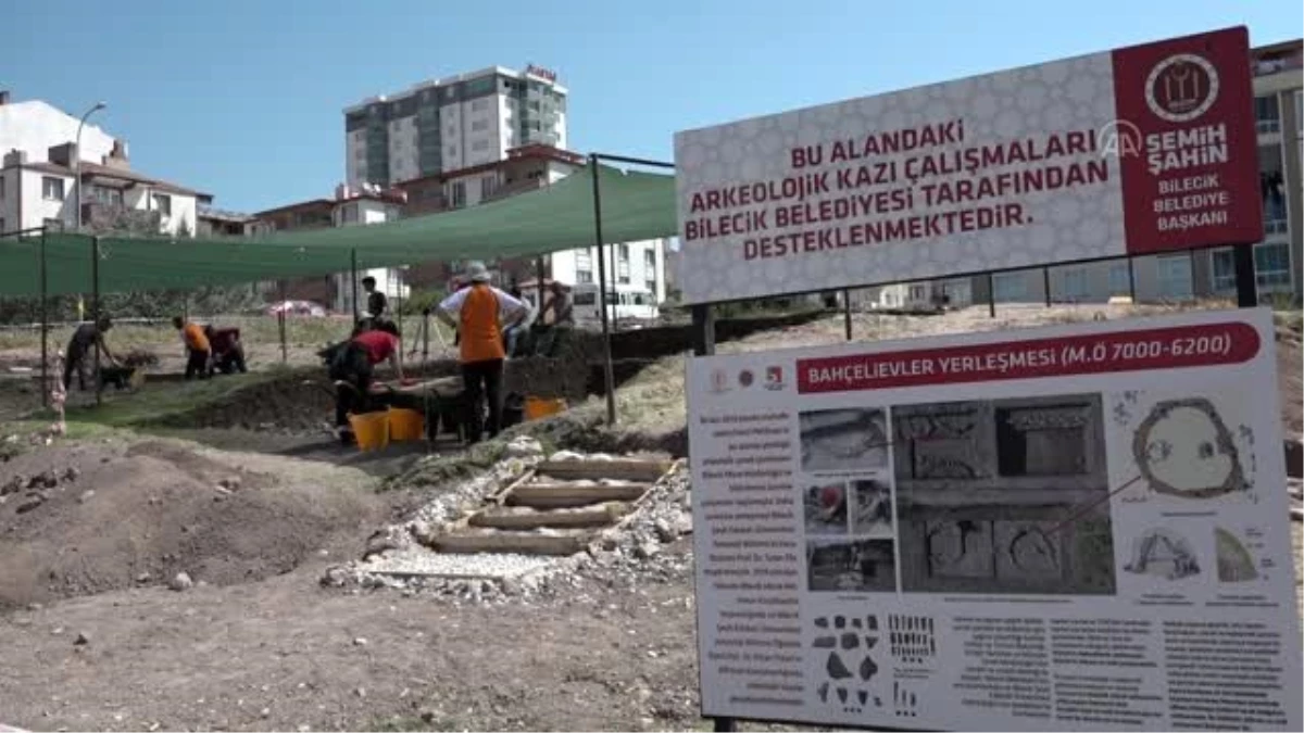 Bilecik\'teki kazıda rastlanan iskeletin "Batı Anadolu\'nun en eski ergen insanı"na ait olduğu tespit edildi